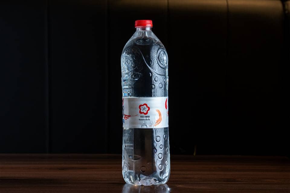 Water (L)